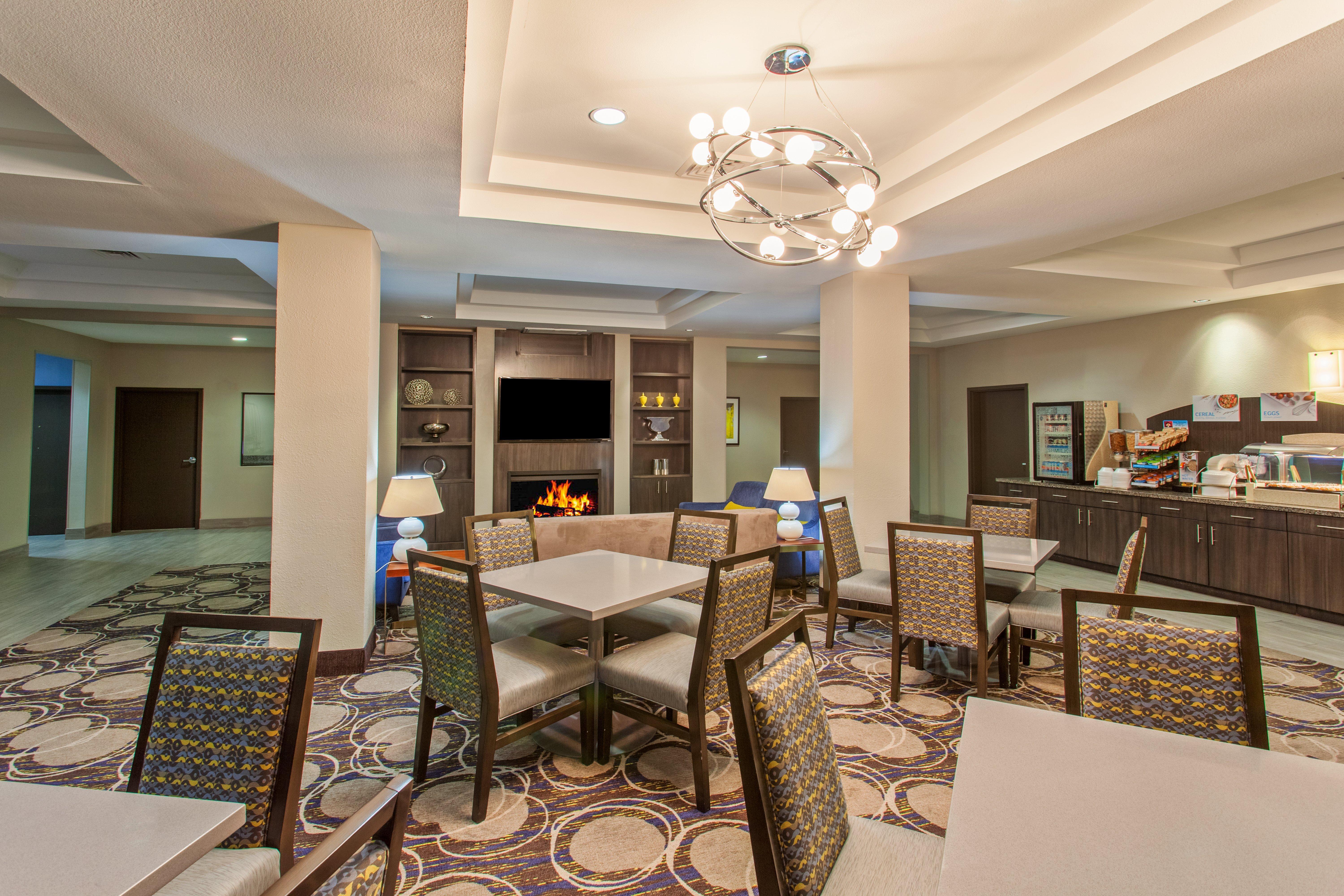Holiday Inn Express & Suites Wharton By Ihg Kültér fotó