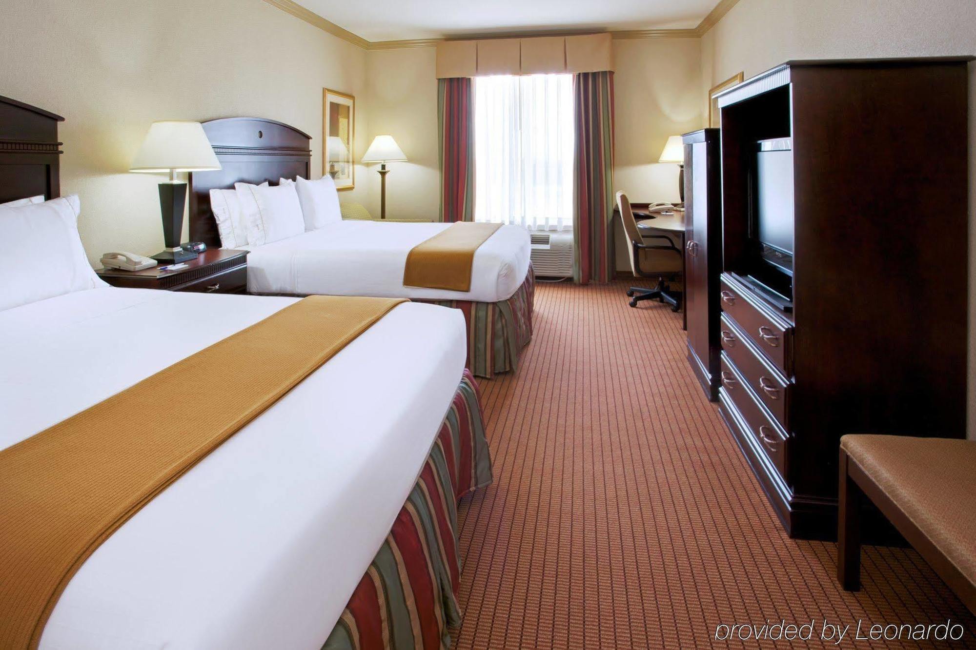 Holiday Inn Express & Suites Wharton By Ihg Szoba fotó